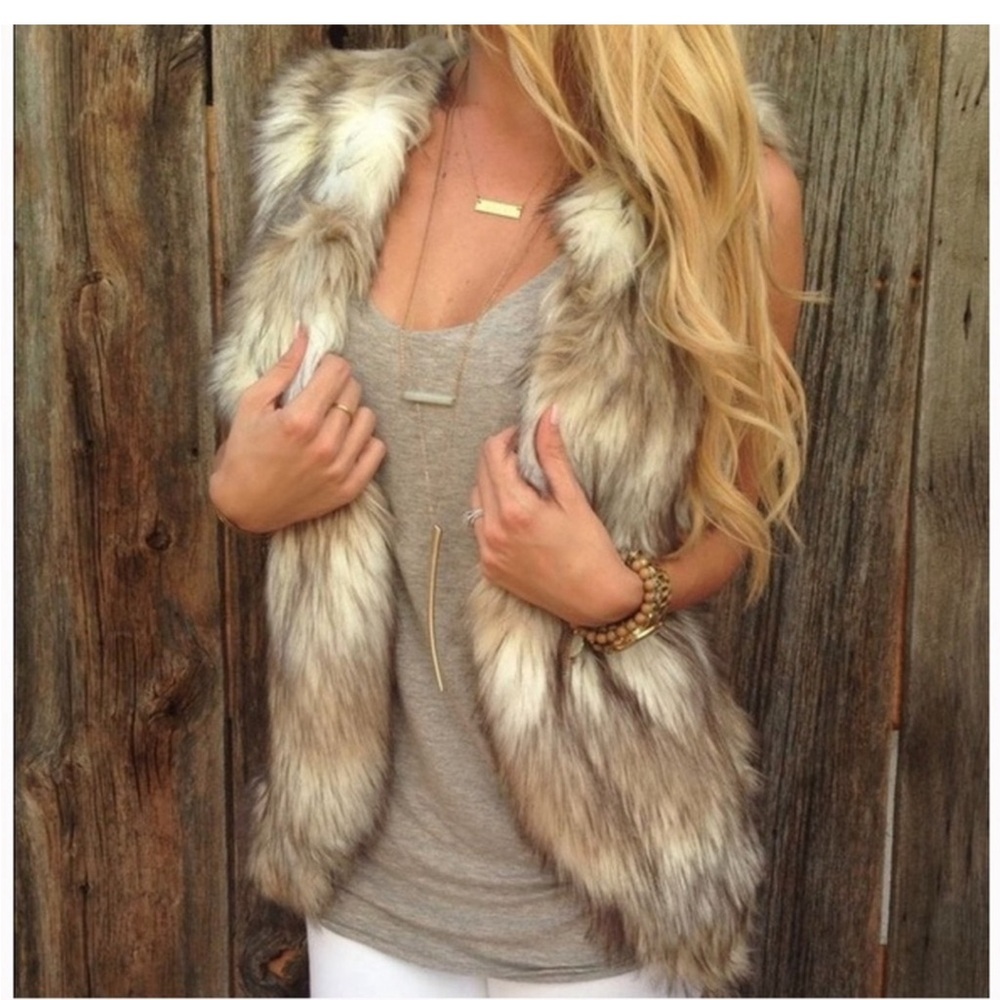 Nixon Asked Cash m multi colored faux fur vest